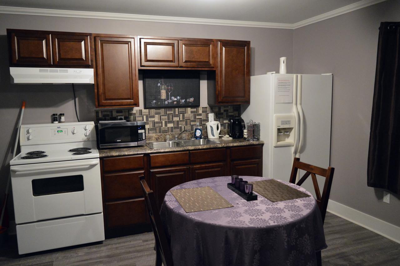 Spud Suites Deer Lake Buitenkant foto